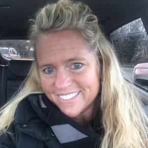 Meet your Posher, Carey